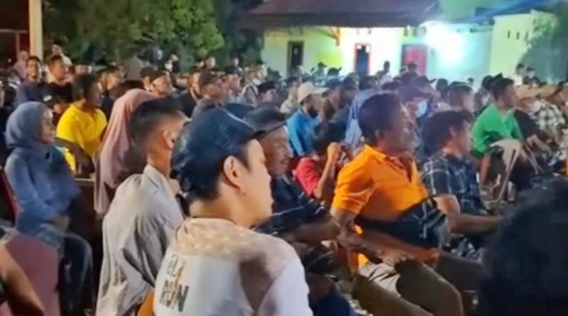 Ratusan Warga Kenali Asam Gelar Rapat Akbar di Masjid Cheng Ho, Suarakan Penolakan Pemblokiran Sertifikat Lahan Ratusan Warga Kenali Asam Gelar Rapat Akbar di Masjid Cheng Ho, Suarakan Penolakan Pemblokiran Sertifikat Lahan