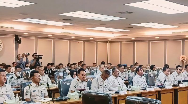 Klaster Mewah Lapas Cibinong Disorot, Komisi III DPR Cecar DIRJENPAS dan Desak Evaluasi Total Klaster Mewah Lapas Cibinong Disorot, Komisi III DPR Cecar DIRJENPAS dan Desak Evaluasi Total